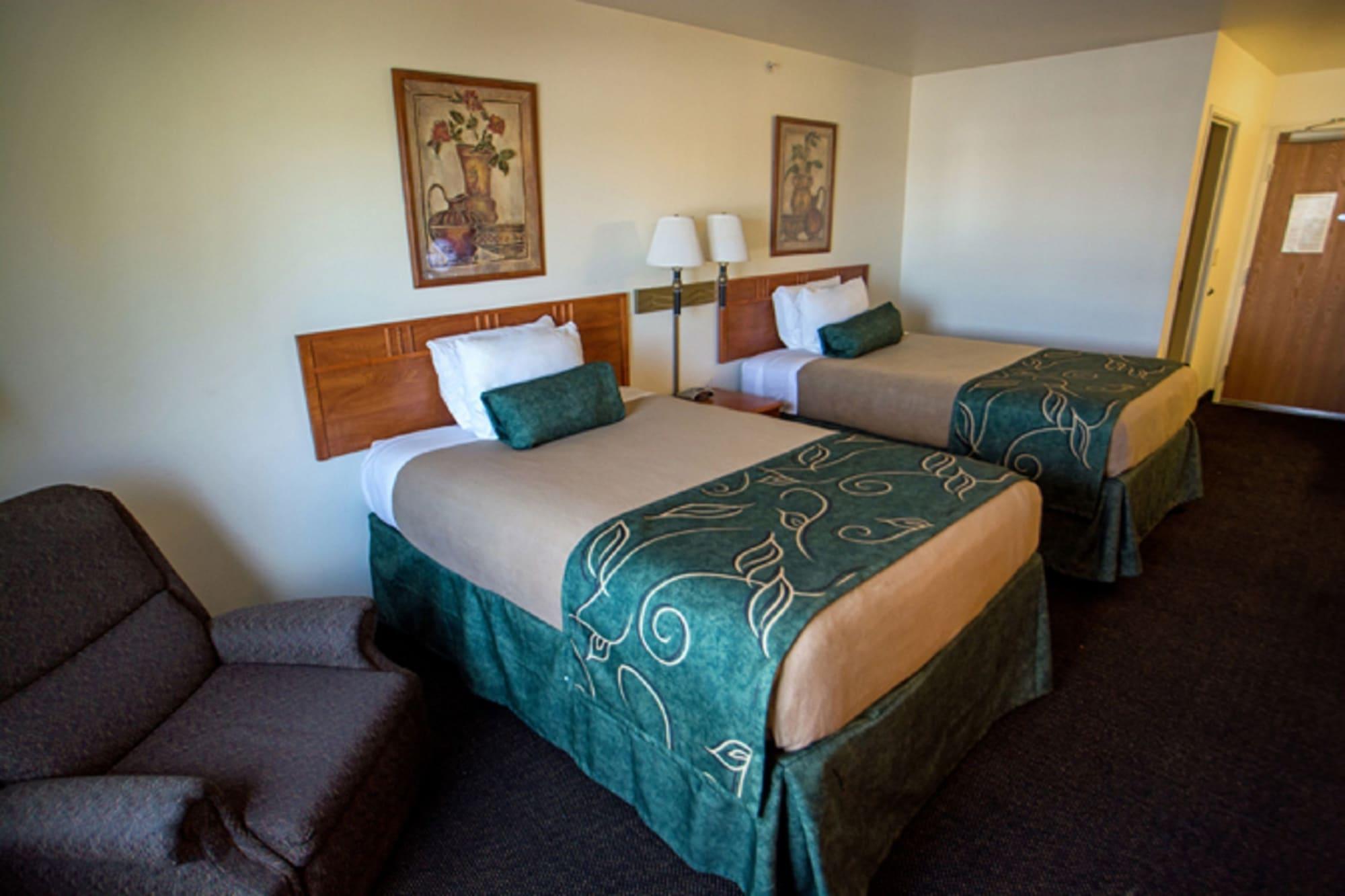 Travelodge By Wyndham Clinton Valley West Court Εξωτερικό φωτογραφία