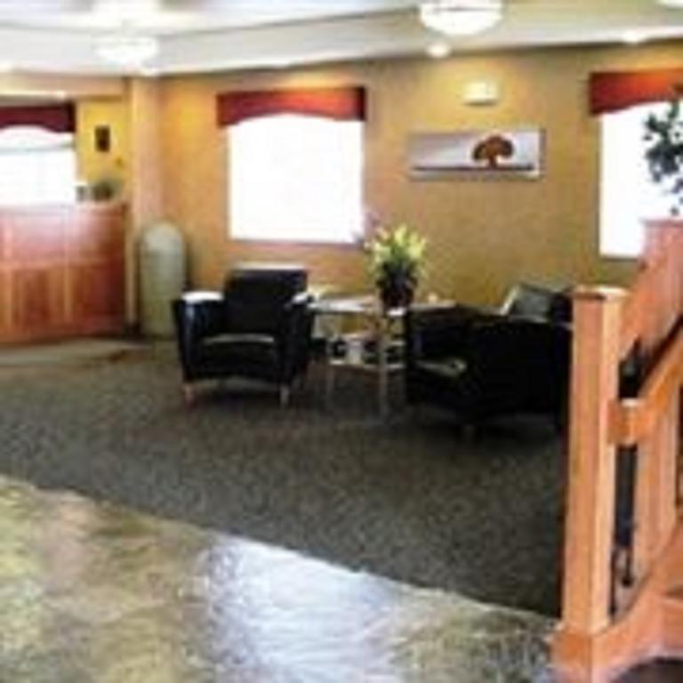 Travelodge By Wyndham Clinton Valley West Court Εξωτερικό φωτογραφία